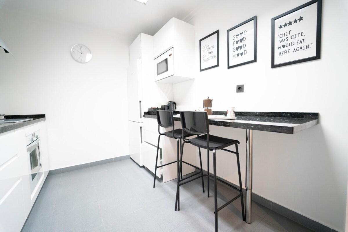 Apartamento Avenida De Castilla Gijón Exteriör bild