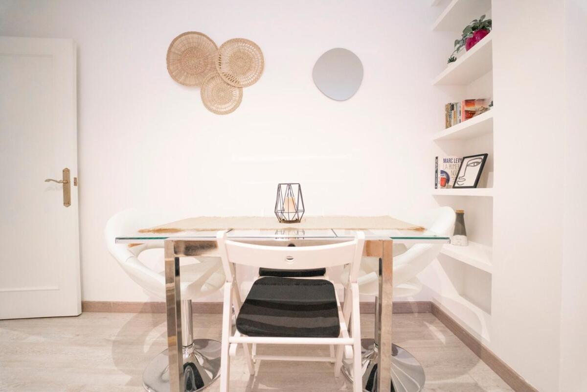 Apartamento Avenida De Castilla Gijón Exteriör bild