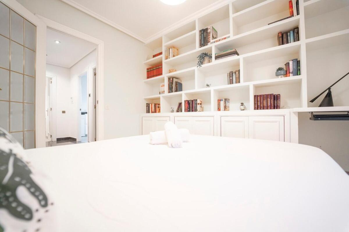 Apartamento Avenida De Castilla Gijón Exteriör bild